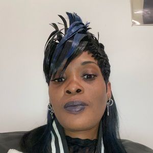 Meet your Posher, Brandy